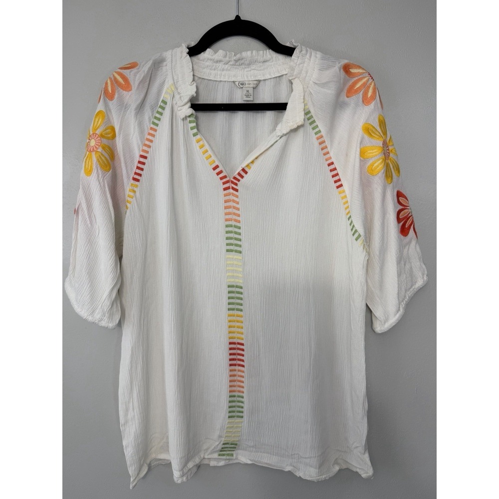 Cato White Short Sleeved Pullover W Bold Colored Embroidered Flowers Size XL